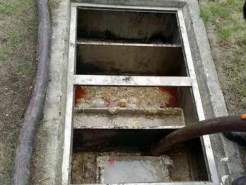 鱼峰隔油池清理