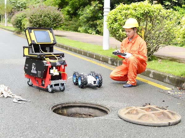 鱼峰管道机器人检测